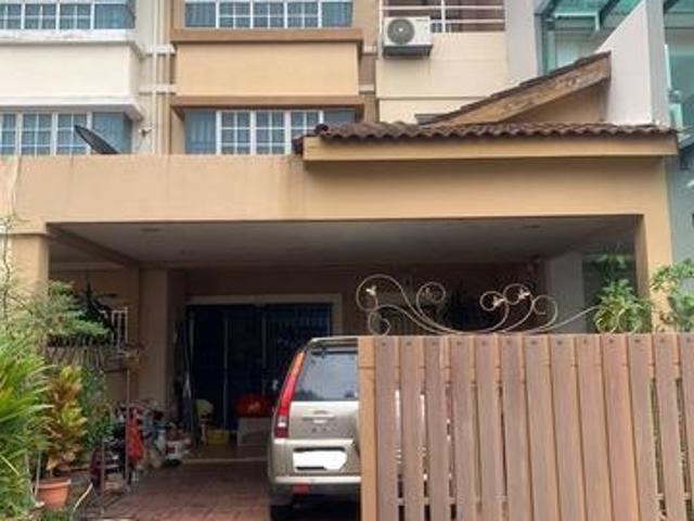 Taman Bukit Serdang 25 Storey Landed Seri Kembangan