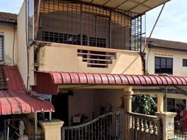 Taman Cahaya Jalan Delima Masai Double Storey MediumCost For Sale
