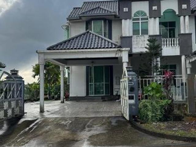 Taman Casa San Uno SemiDetached House For Sale