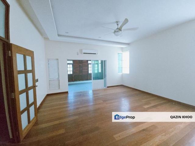 Freehold Taman Chandan Putri, Kuala Kangsar Double Storey Semi D Corner Lot