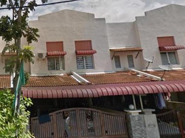 Taman cresentia 2 story house bandar cassia batu kawan for rent