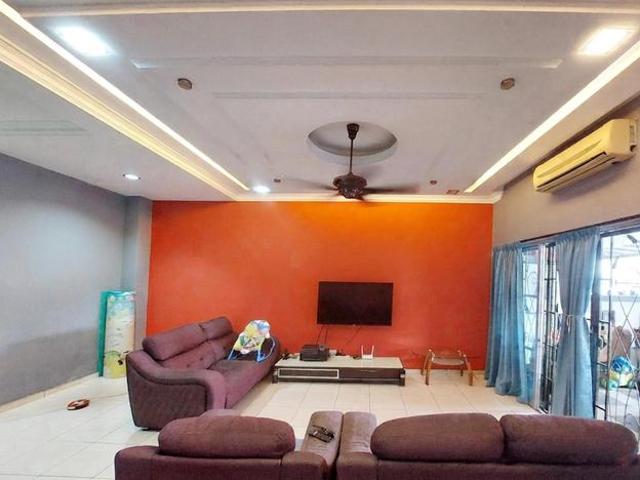 Taman Damai Utama Bandar Kinrara Puchong 2 Storey House 22x75