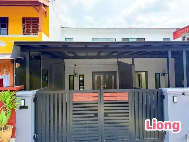 Taman Damai Jaya Skudai Low Cost renovated full loan cheap new paint