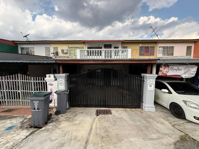 Taman Damai JayaSkudaiJalan Makmur2Storey Low Cost