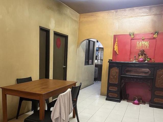 Taman Dahlia Tampoi 20x52 Low Cost Single Storey House For Sale