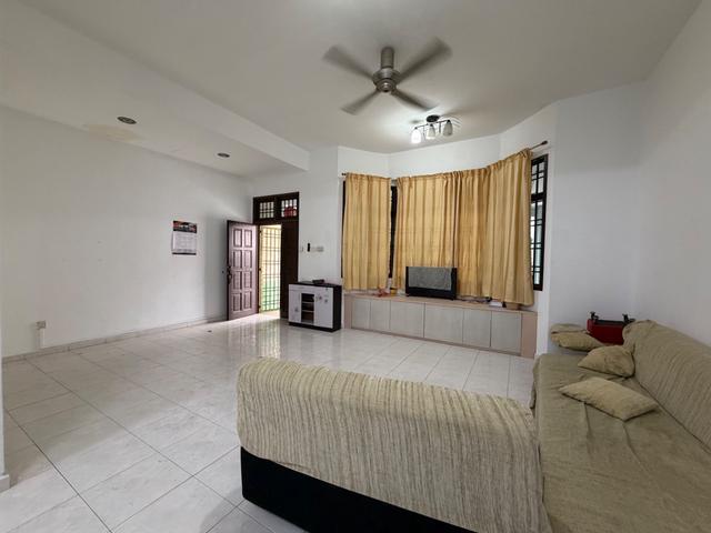 Taman Dato Chellam Jalan Palma Nibong Renovated Condition Freehold