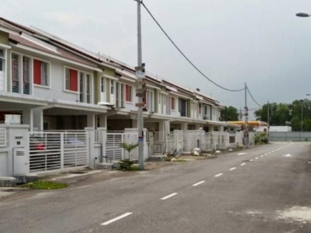 Taman Dato Demang, Seri Kembangan
