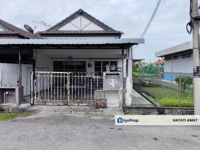 Taman Dato Hormat, Telok Panglima Garang