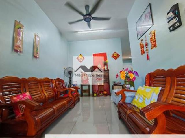 Taman Dawn Renovated & Extended 1 Storey Terraced Seremban For Sale!