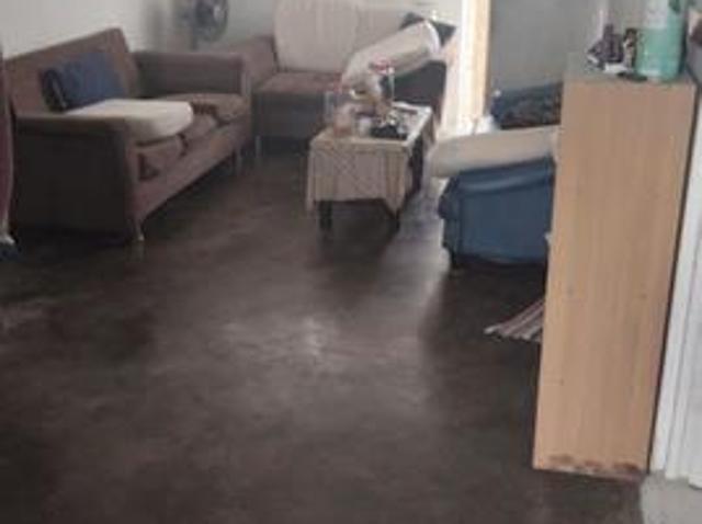 Taman Daya Flat Jalan Bertam Near Pasir Gudang Highway