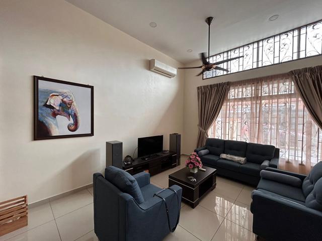 Taman Daya jalan Pinang For rent
