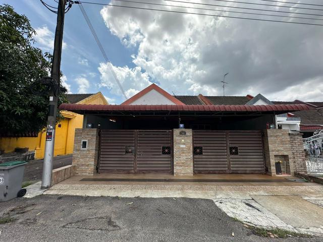Taman Daya Jln Rumbia Single Storey Terrace House Endlot