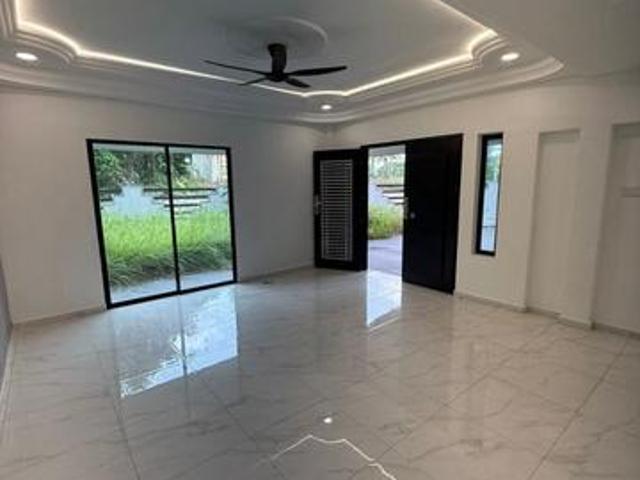 Taman Daya 20ft Land Corner Lot 22x70sf Double Storey Johor Bahru