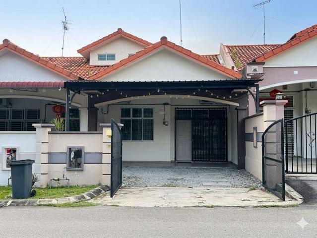 TAMAN DELIMA 2 KLUANG Single Storey House OPEN FACING PLAYGROUND