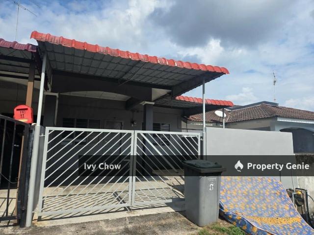 Taman Delima Kluang Single Storey Medium Cost for Rent