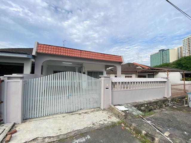 Taman Delima Lower price Good condition