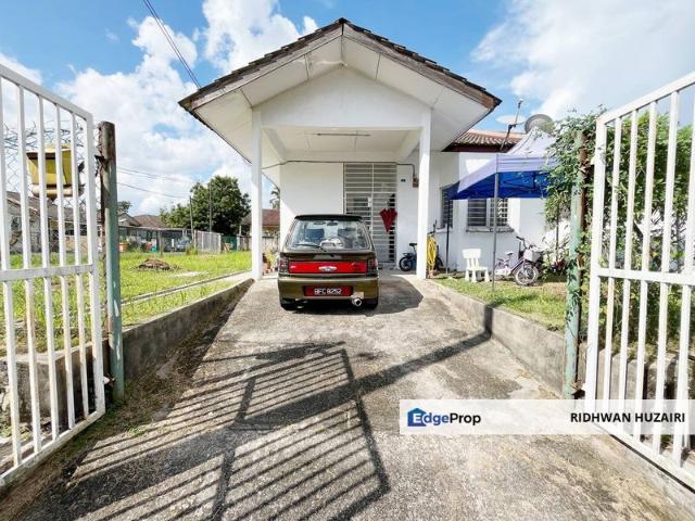 Taman Desa Melor