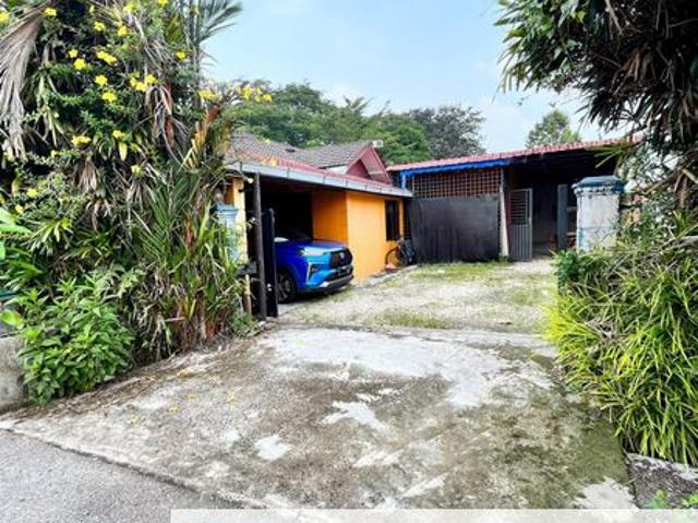 TAMAN DESA MOLEK