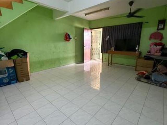 Taman Desa Cemerlang Double Storey johor Full loan jaya molek gaya