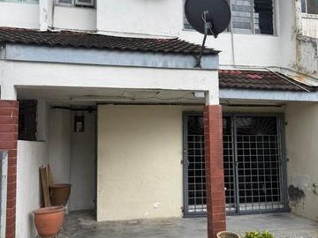 Taman Desa Cemerlang Double Storey Terrace House 4bed Ulu Tiram Johor
