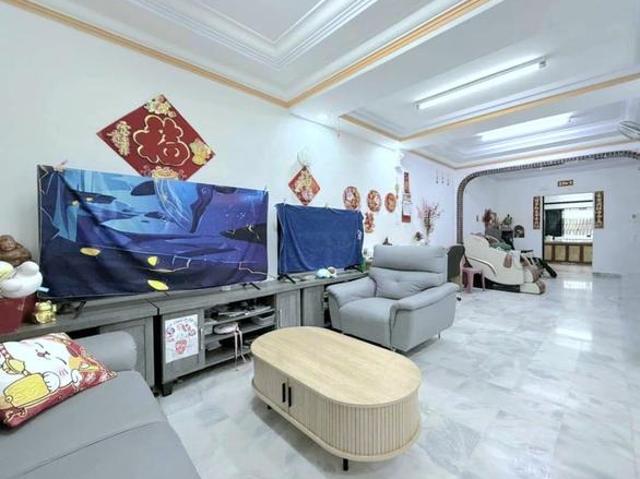 Taman Desa Cemerlang Double Storey Terrace House For Sale