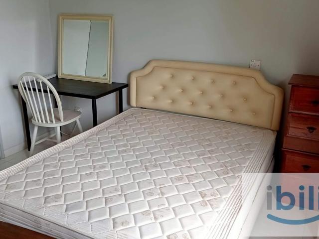 Taman Desa Faber Heights – Room to let for A Like Minded Male RM800 Carpark avail