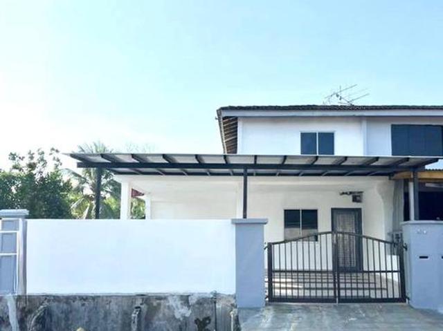 Taman desa jaya Desa Tebrau Double storey Corner lot 30ft Big Land