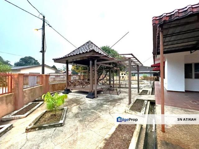 Taman Desa Kaloi