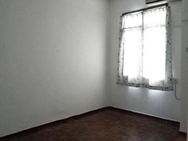 Taman Desa Tebrau 2storey Terraced House