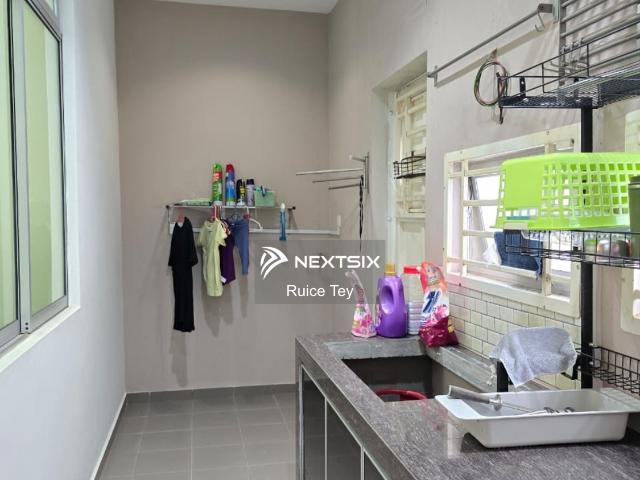 Taman Desa Tebrau Double storey house endlot