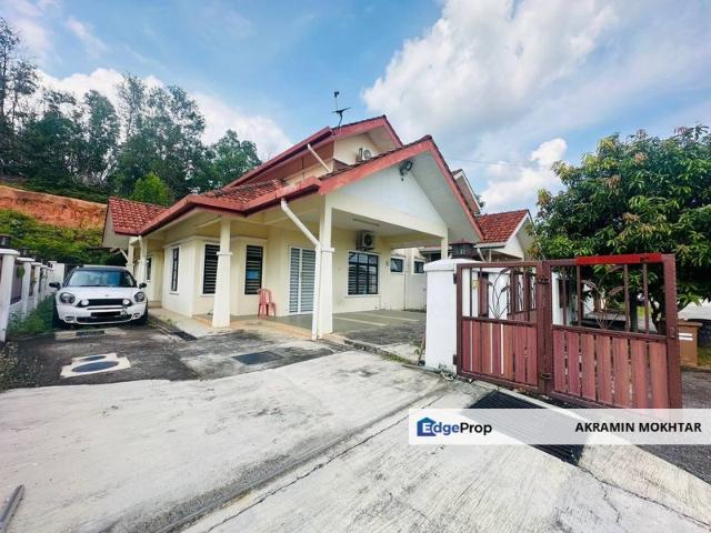 Taman Desa Utama