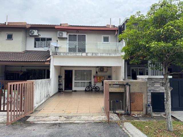 Taman Desiran Bayu Puchong Double Storey