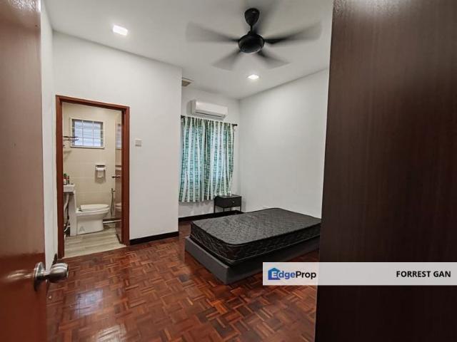 Taman Doritis, Kota Kemuning Terraced For Rent