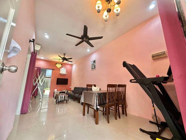 Taman Duras Jln Siburan 1 Tingkat