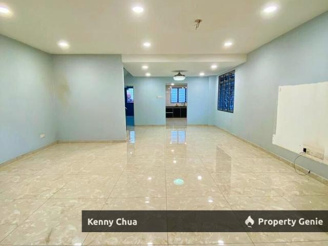 Taman Ehsan Jaya / Double Storey / Endlot