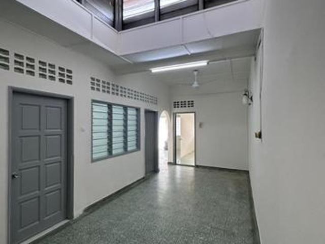 Taman Ehsan Kepong 1 Storey House22x75 Face Empty 31rooms