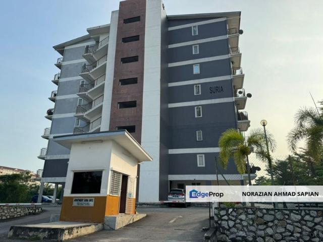 Taman Emas, Dengkil
