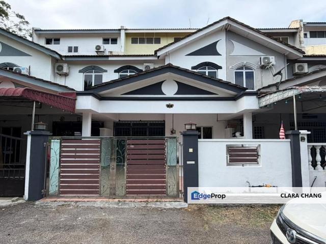 Taman Emas, Kluang
