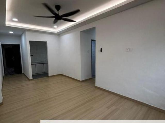 Taman Flora Heights Flat