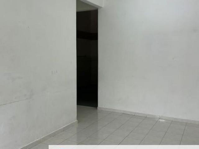 Taman Flora Heights