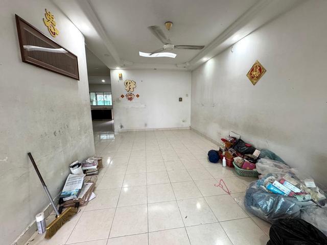 Taman gaya15 storey terracefull loan cash outgated guarded