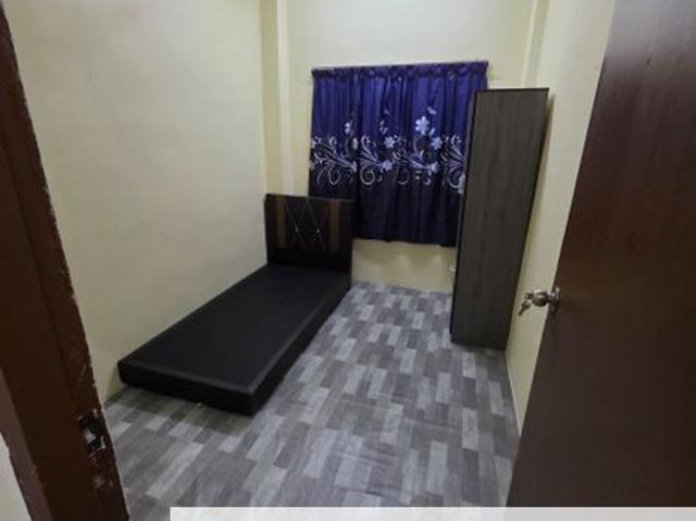 Taman Gaya Flat