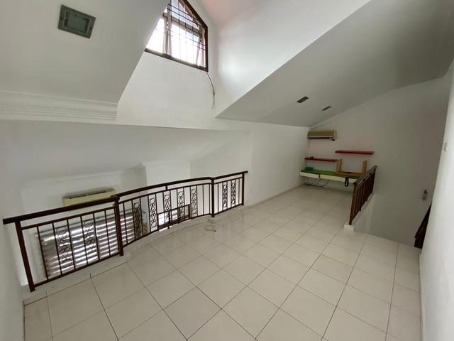 Taman Gaya 22x70sf GG 15 Storey House Tebrau with Renovation