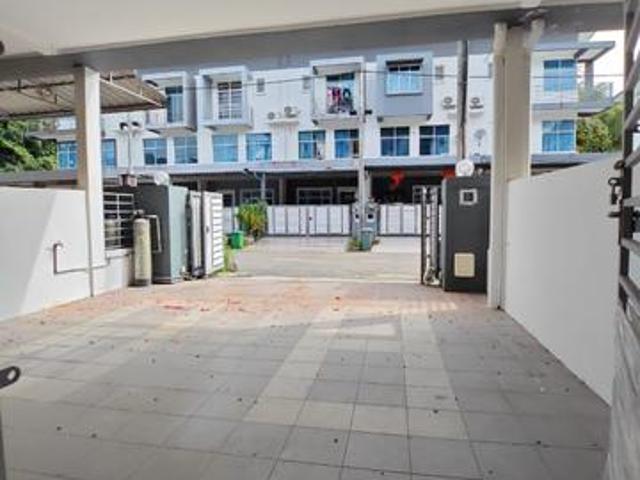 Taman Gayamas 118 25 Storey house Penampang Donggongong