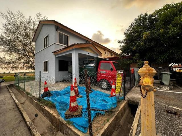 Taman Halaman Seroja Double Storey Terrace END LOT Bandar Cassia