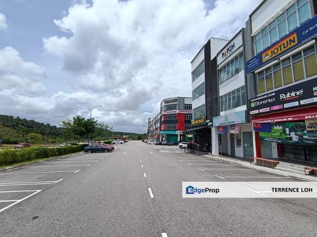 Taman Impian Emas