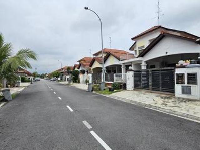 Taman impian emas 15 storey terrace house skudai kempas setia tropika