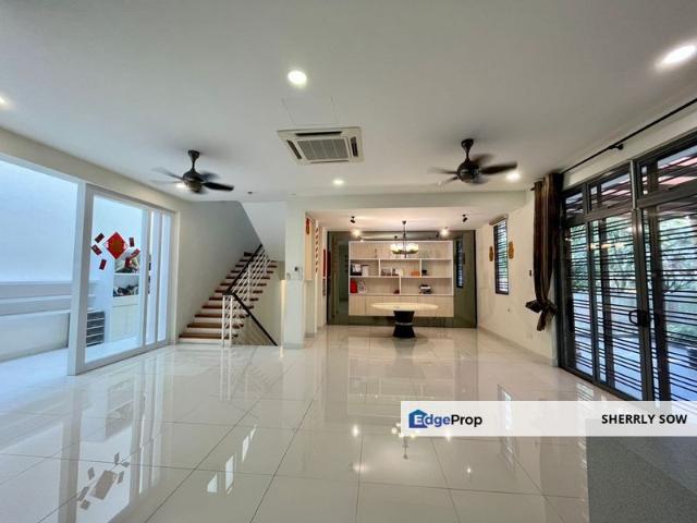Taman Impian Emas
