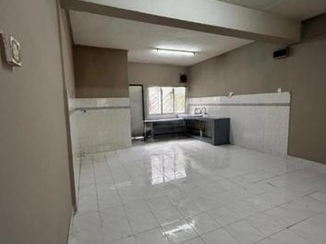 Taman Impian Ehsan Balakong 825sqft 2Storey Terrace Balakong 3R2B