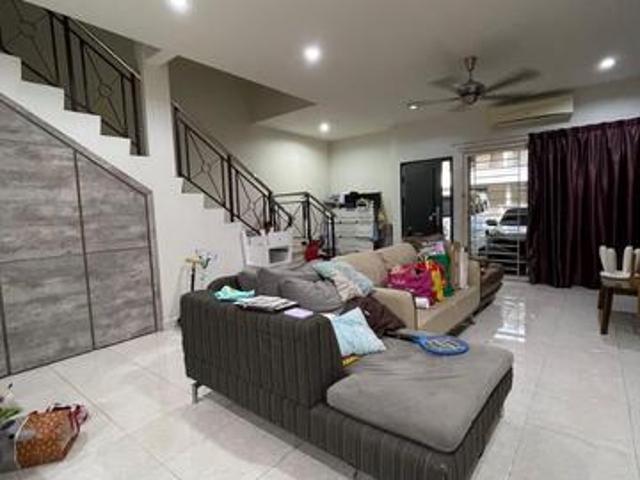 Taman Impian IndahDouble Storey Terrace For Sale Fully Renovated